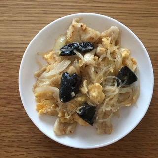 鶏胸肉と春雨の卵炒め